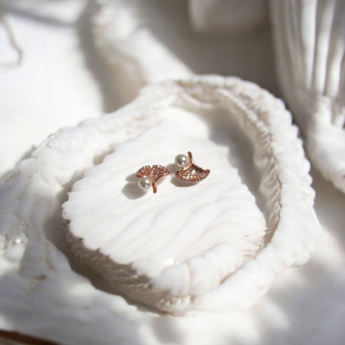 Sea Shell Pearl Stud Earrings – Elegant Ocean-Inspired Jewellery for Women